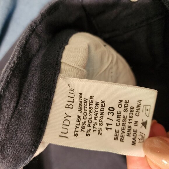 Judy Blue super flare jeans size 11/ 30 Raw hems bell bottom - Picture 8 of 16